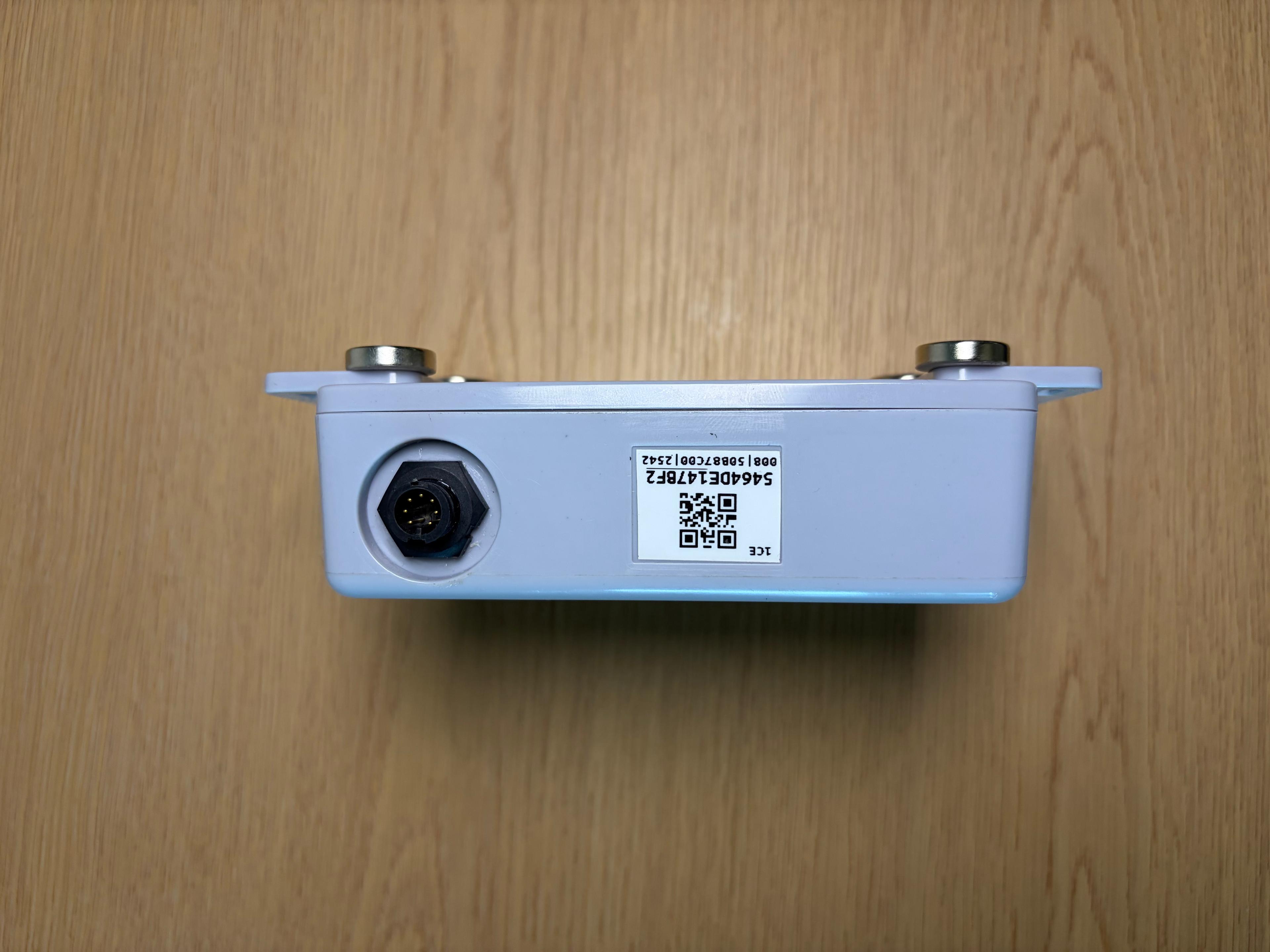 F200 Gateway Connector Close-up